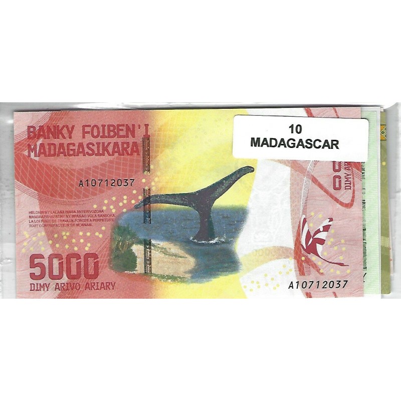 Lot de 10 billets de Banque neufs de Madagascar tous différents